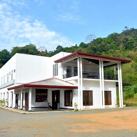 Wingate Hotel Wilgamuwa Wasgamuwa Екстериор снимка